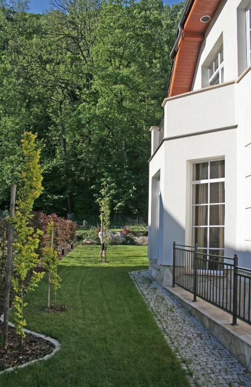 Villa Julia Krakow Bagian luar foto